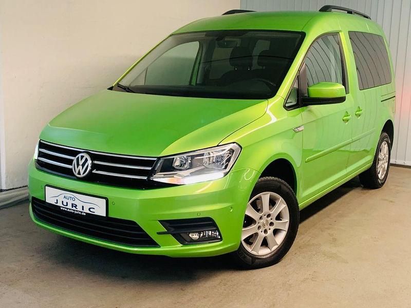Grün Gebraucht 2019 VW Caddy Comfortline Van / Kleinbus | 15.900 € (Etwas zu teuer) - Bild 1/4