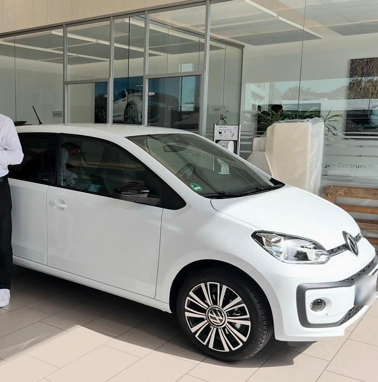 Gebraucht VW up! Active 65 PS (47 kW) 2022 Weiß Kleinwagen