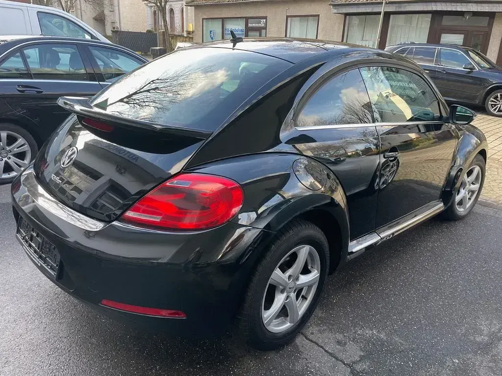 Używany VW Beetle Design 140 KM (102 kW) 2012 Czarny Hatchback
