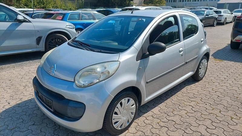 Silber Gebraucht 2007 Citroën C1 Kleinwagen | 1.500 € (Guter Preis) - Bild 1/4
