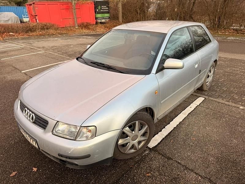 Silber Gebraucht 1998 Audi A3 Kleinwagen | 1.350 € (Fairer Preis) - Bild 1/4