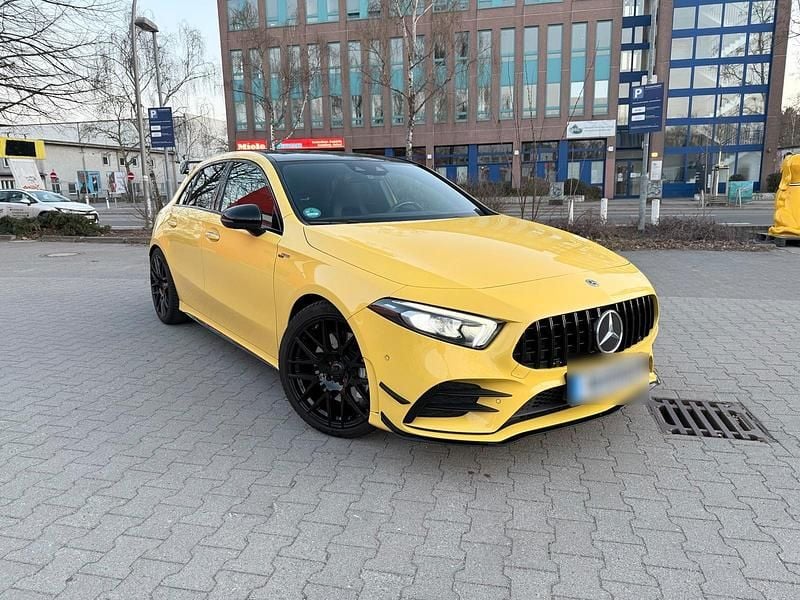 Gebraucht Mercedes A35 AMG 306 PS (225 kW) 2019 Gelb Limousine