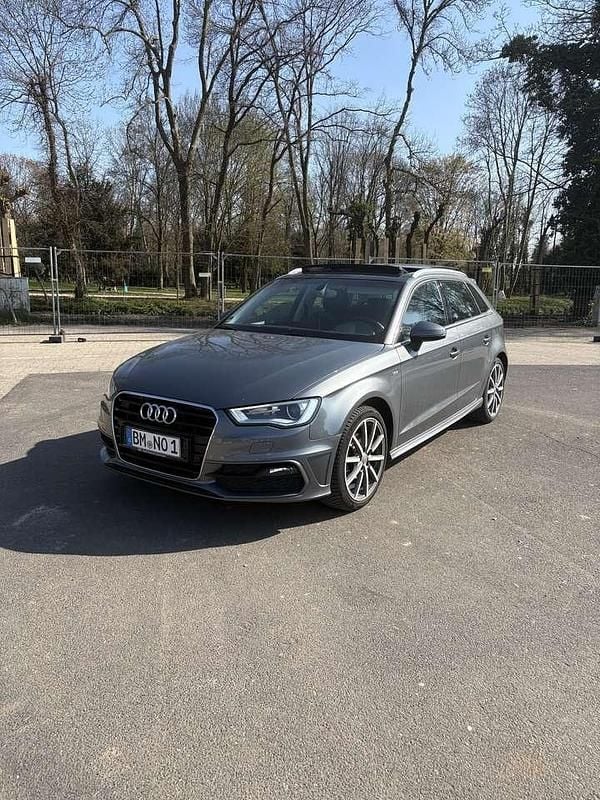 Second-hand Audi A3 Ambiente 140 CP (102 kW) 2014 Gri Hatchback