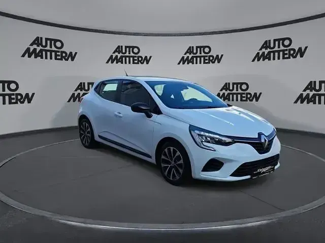 Gebraucht Renault Clio Equilibre 91 PS (66 kW) 2023 Gletscherweiss Kleinwagen