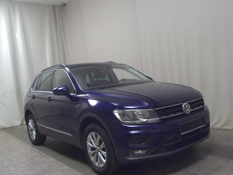 Gebraucht VW Tiguan Comfortline 150 PS (110 kW) 2019 Blau SUV