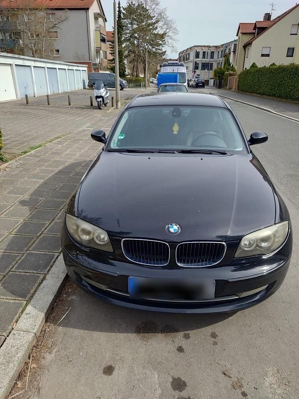 Gebraucht BMW 116 115 PS (84 kW) 2007 Schwarz Kleinwagen
