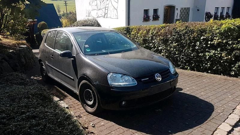 Gebraucht VW Golf VI 105 PS (77 kW) 2008 Schwarz Kleinwagen