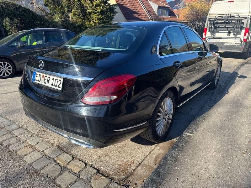 Gebraucht Mercedes C200 184 PS (135 kW) 2014 Schwarz Limousine
