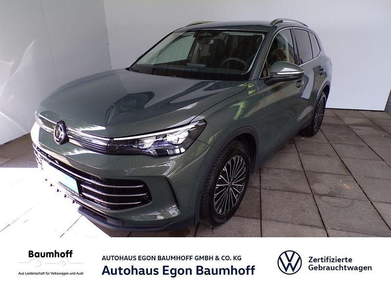 Grün Gebraucht 2024 VW Tiguan Elegance SUV | 42.970 € (Teuer) - Bild 1/4