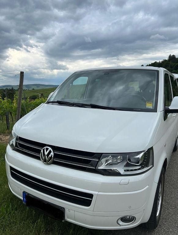 Weiß Gebraucht 2015 VW T5 Comfortline Van | 18.000 € (Superpreis) - Bild 1/4