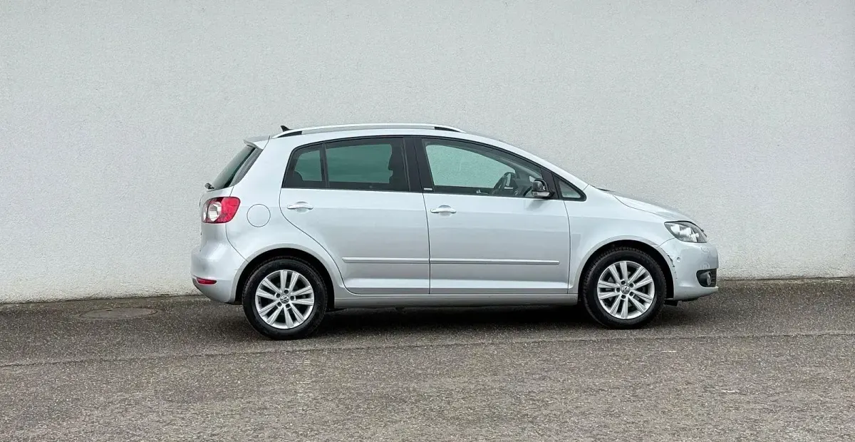Gebraucht VW Golf Plus Cross Style 105 PS (77 kW) 2012 Silber Van / Kleinbus