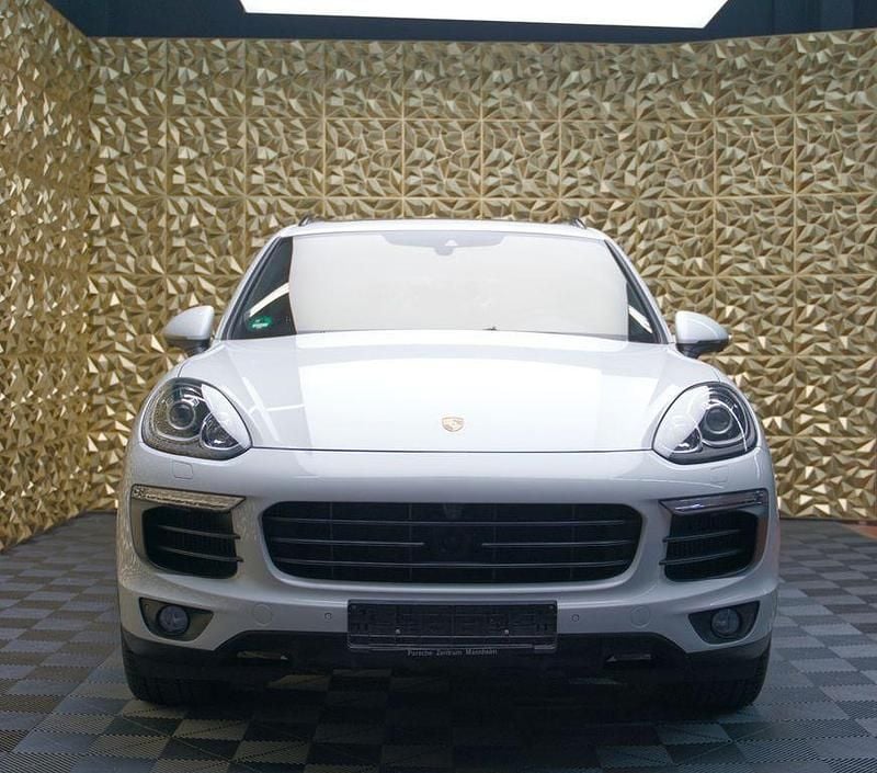 Gebraucht Porsche Cayenne 262 PS (192 kW) 2016 Weiß SUV