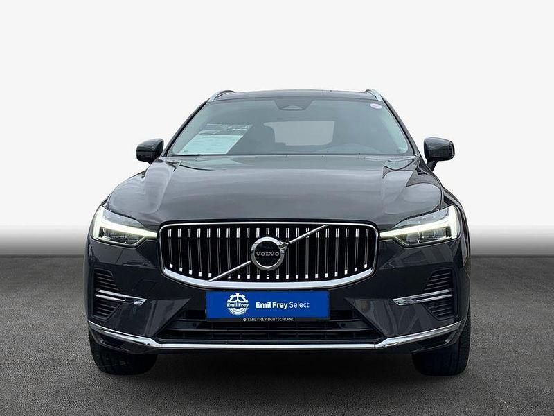 Gebraucht Volvo XC60 Plus 253 PS (186 kW) 2023 Platinum grey metallic SUV