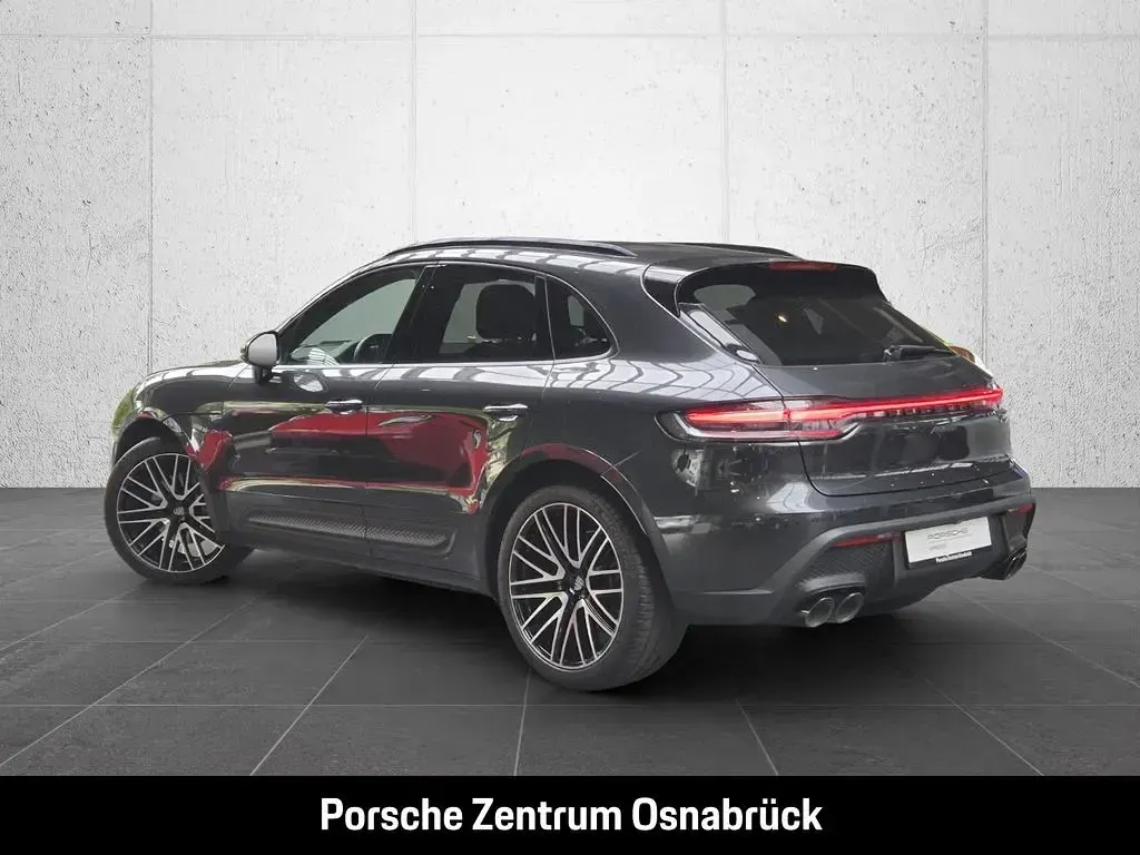 Gebraucht Porsche Macan 265 PS (194 kW) 2021 Vulkangraumetallic SUV