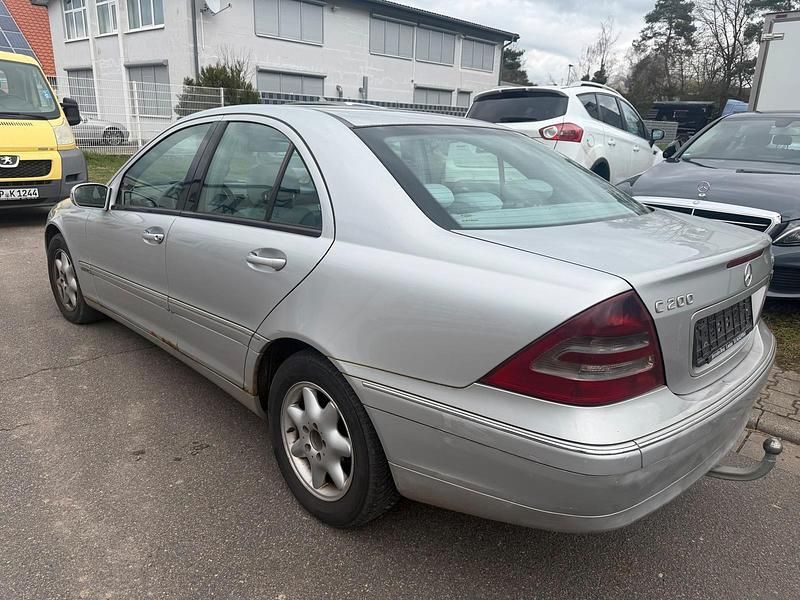 Gebraucht Mercedes C200 2002 Silber Limousine