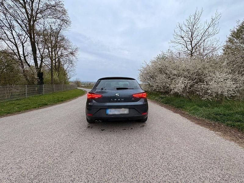 Second-hand Seat Leon FR 190 CP (139 kW) 2019 Gri Berlinǎ