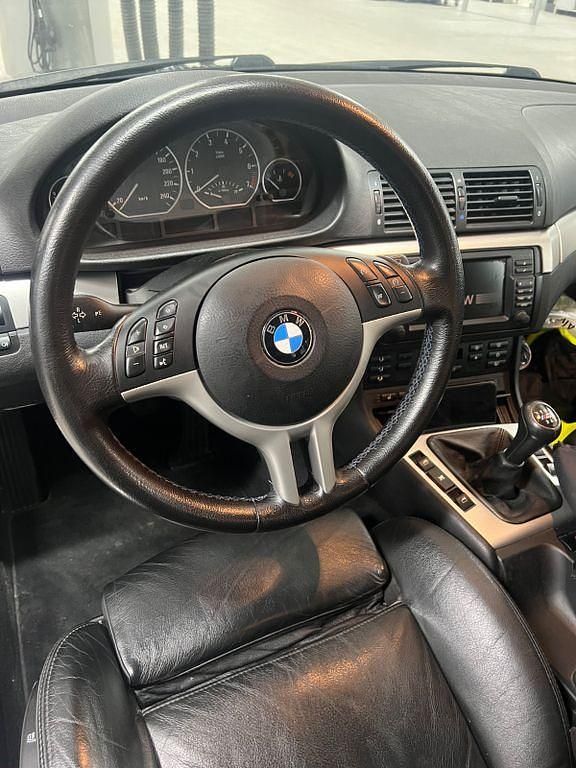 Gebraucht BMW 330 Performance 231 PS (169 kW) 2005 Blau Kombi