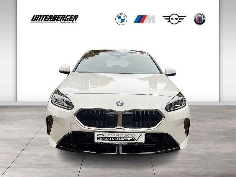 Gebraucht BMW 120 Efficient Dynamics 156 PS (114 kW) 2025 Weiß Kleinwagen