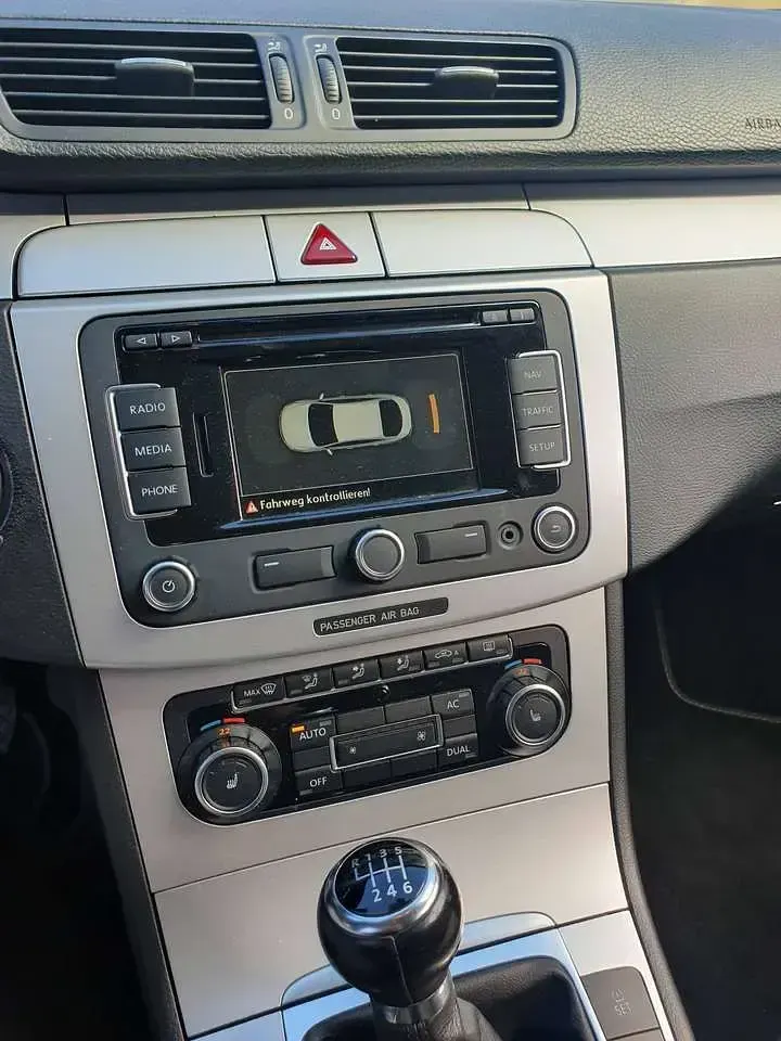 Gebraucht VW Passat 160 PS (117 kW) 2009 Blau Coupé