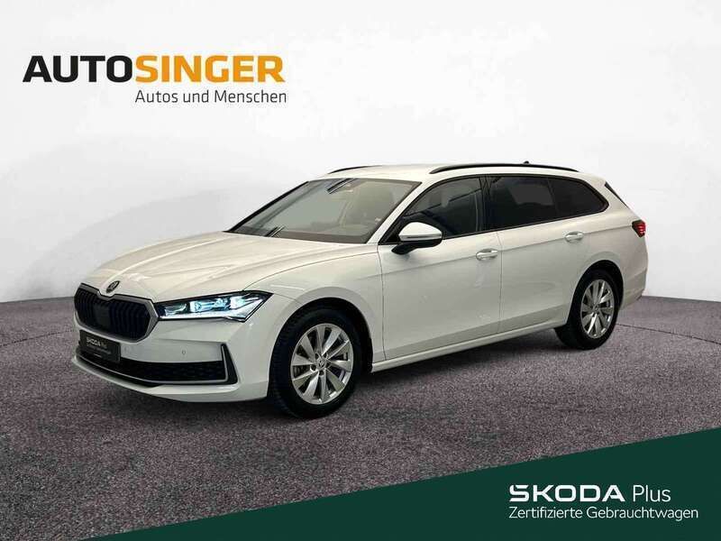 Purity weiss Gebraucht 2024 Skoda Superb Selection Kombi | 32.470 € (Guter Preis) - Bild 1/4