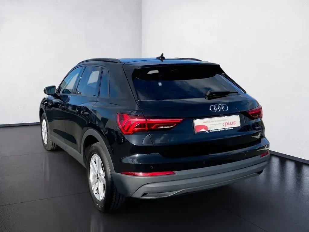 Gebraucht Audi Q3 Ambiente 193 PS (141 kW) 2024 Schwarz SUV