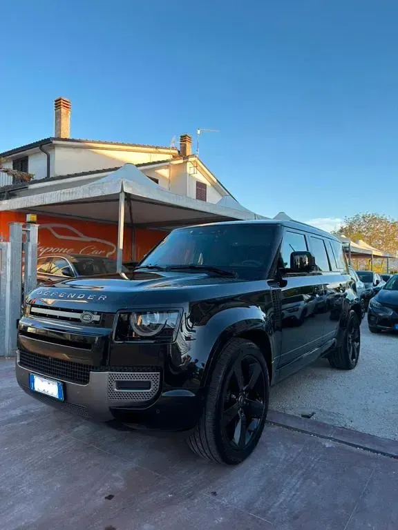 Gebraucht Land Rover Defender SE Dynamic 249 PS (183 kW) 2024 Schwarz SUV