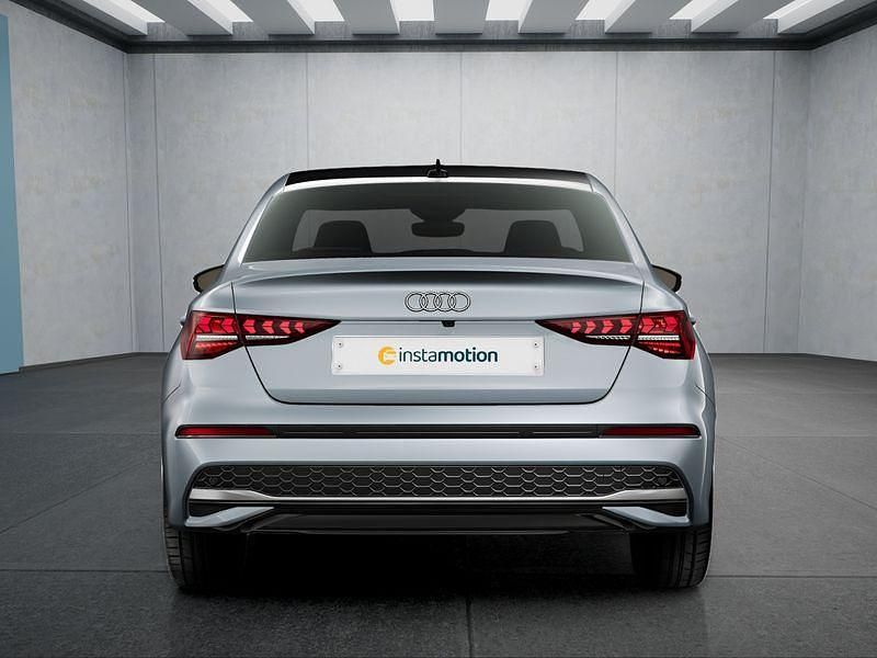 Gebraucht Audi A3 116 PS (85 kW) 2025 Grau Limousine