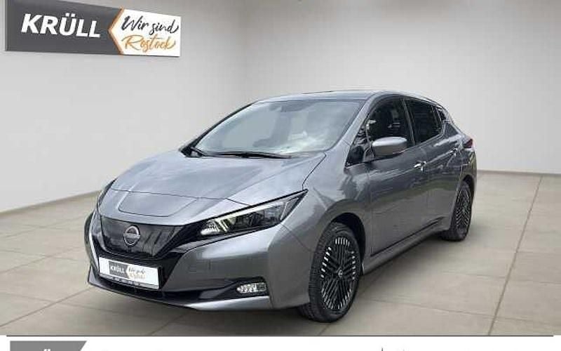 Grau Gebraucht 2022 Nissan Leaf N-Connecta Kleinwagen | 17.490 € (Guter Preis) - Bild 1/4
