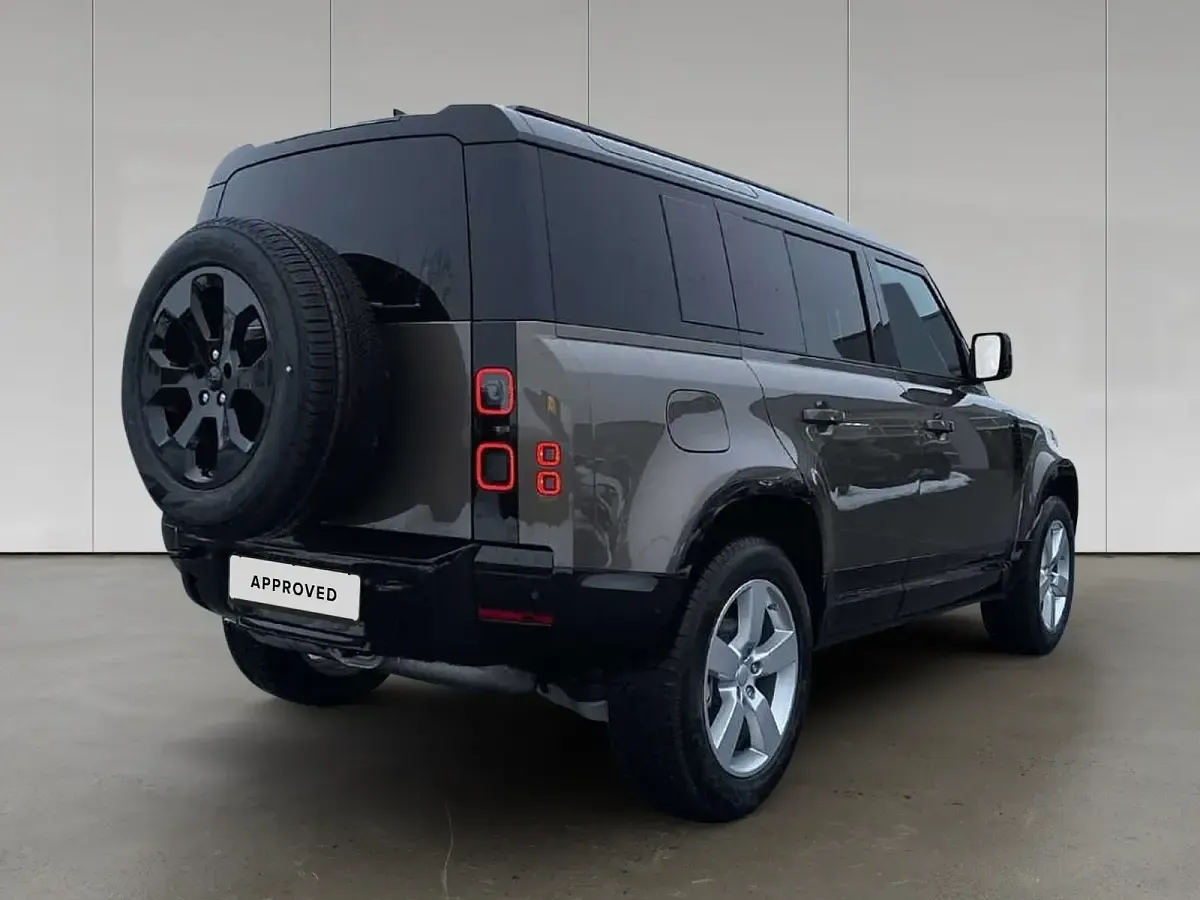 Gebraucht Land Rover Defender SE Dynamic 252 PS (185 kW) 2026 Gondwana stone gloss SUV