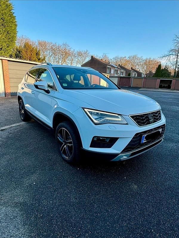 Gebraucht Seat Ateca 4Drive 150 PS (110 kW) 2016 Weiß SUV