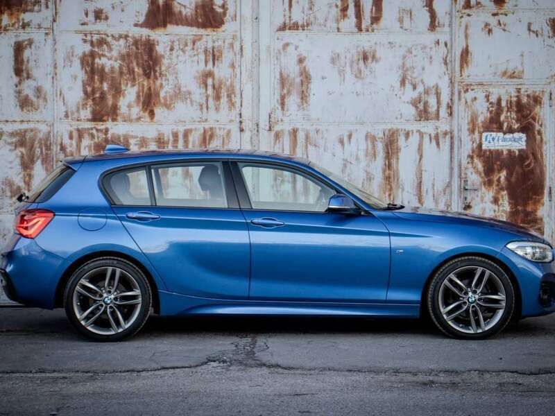 Blau Gebraucht 2018 BMW 118 Kleinwagen | 13.100 € (Fairer Preis) - Bild 1/4