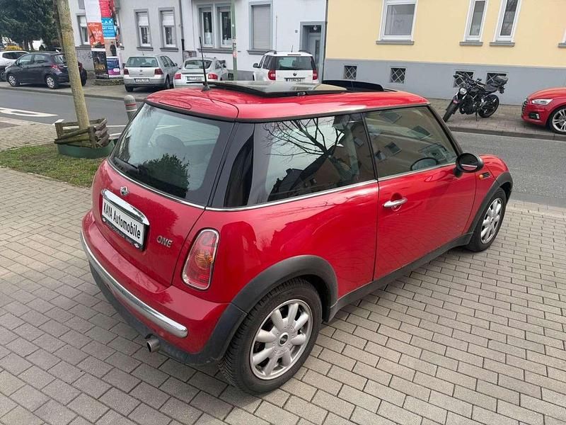 Gebraucht Mini ONE 90 PS (66 kW) 2004 Chili (solar) red Kleinwagen