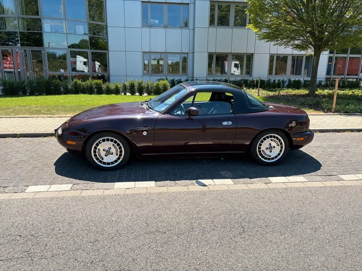 Gebraucht Mazda MX5 Cosmo 90 PS (66 kW) 1996 Rot Cabrio