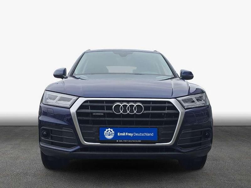 Second-hand Audi Q5 Ambiente 190 CP (139 kW) 2018 Albastru SUV