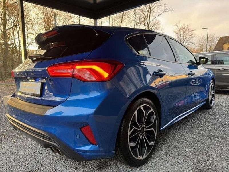 Gebraucht Ford Focus ST-Line 150 PS (110 kW) 2019 Blau Limousine