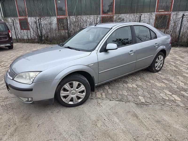Gebraucht Ford Mondeo 130 PS (95 kW) 2006 Silber Limousine