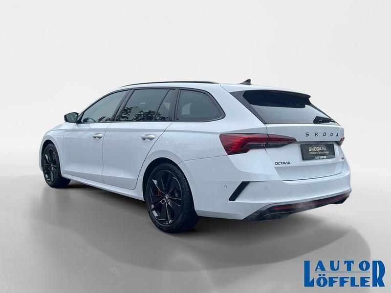 Gebraucht Skoda Octavia RS 265 PS (194 kW) 2025 Weiß Kombi