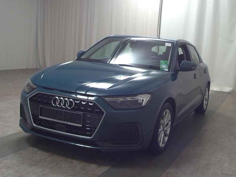 Gebraucht Audi A1 Sportback Advanced 110 PS (80 kW) 2021 Blau Kleinwagen