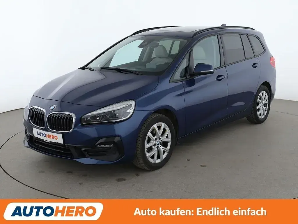 Gebraucht BMW 220 Gran Tourer Sport Line 190 PS (139 kW) 2020 Van / Kleinbus