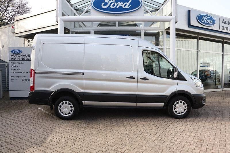 Gebraucht Ford Transit Trend 185 PS (136 kW) 2022 Silber
