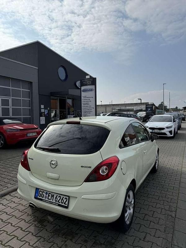 Gebraucht Opel Corsa Eco 69 PS (50 kW) 2011 Limousine