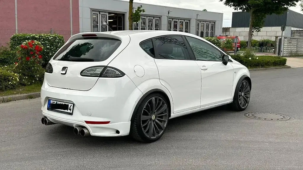 Gebraucht Seat Leon Reference 102 PS (75 kW) 2008 Weiß Kleinwagen