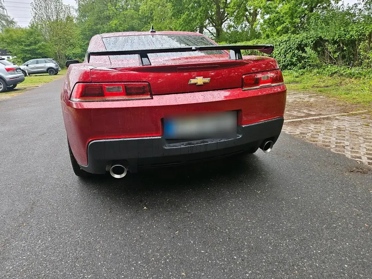 Gebraucht Chevrolet Camaro 328 PS (241 kW) 2015 Rot Coupé