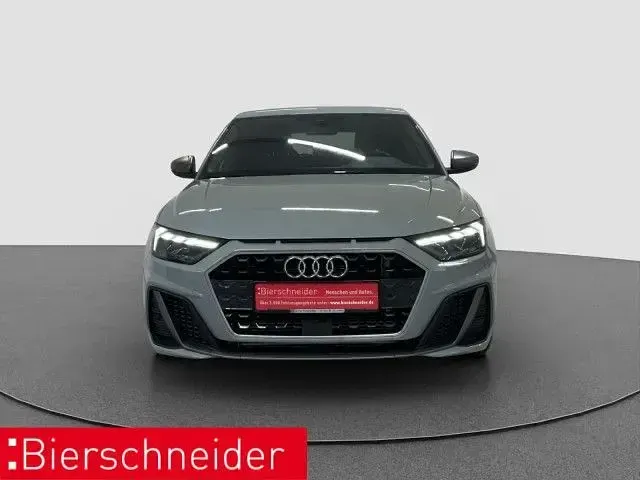 Gebraucht Audi A1 Sportback S-Line 207 PS (152 kW) 2023 Grau Kleinwagen