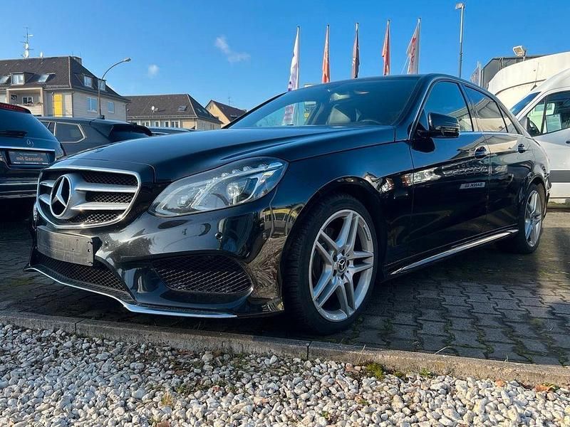 Schwarz Gebraucht 2014 Mercedes E250 Avantgarde Limousine | 14.900 € (Fairer Preis) - Bild 1/4