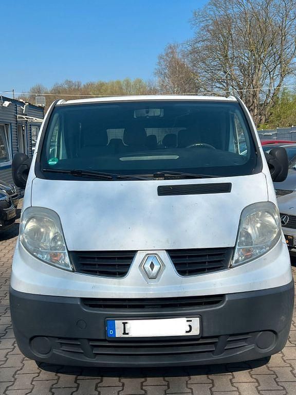 Gebraucht Renault Trafic 90 PS (66 kW) 2008 Weiß Van / Kleinbus