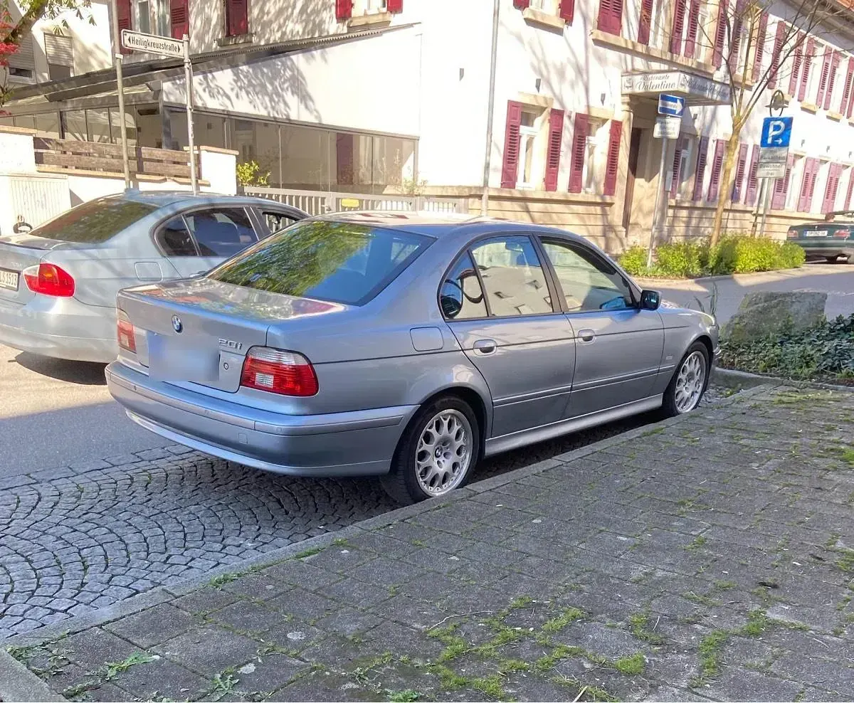 Usata BMW 520 170 CV (125 kW) 2002 Argento Berlina
