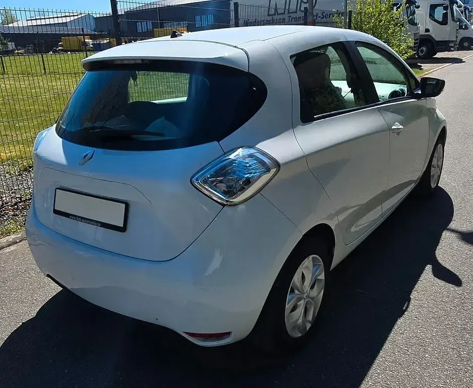 Usata Renault Zoe 67 kW (92 CV) 2019 Bianco Utilitaria