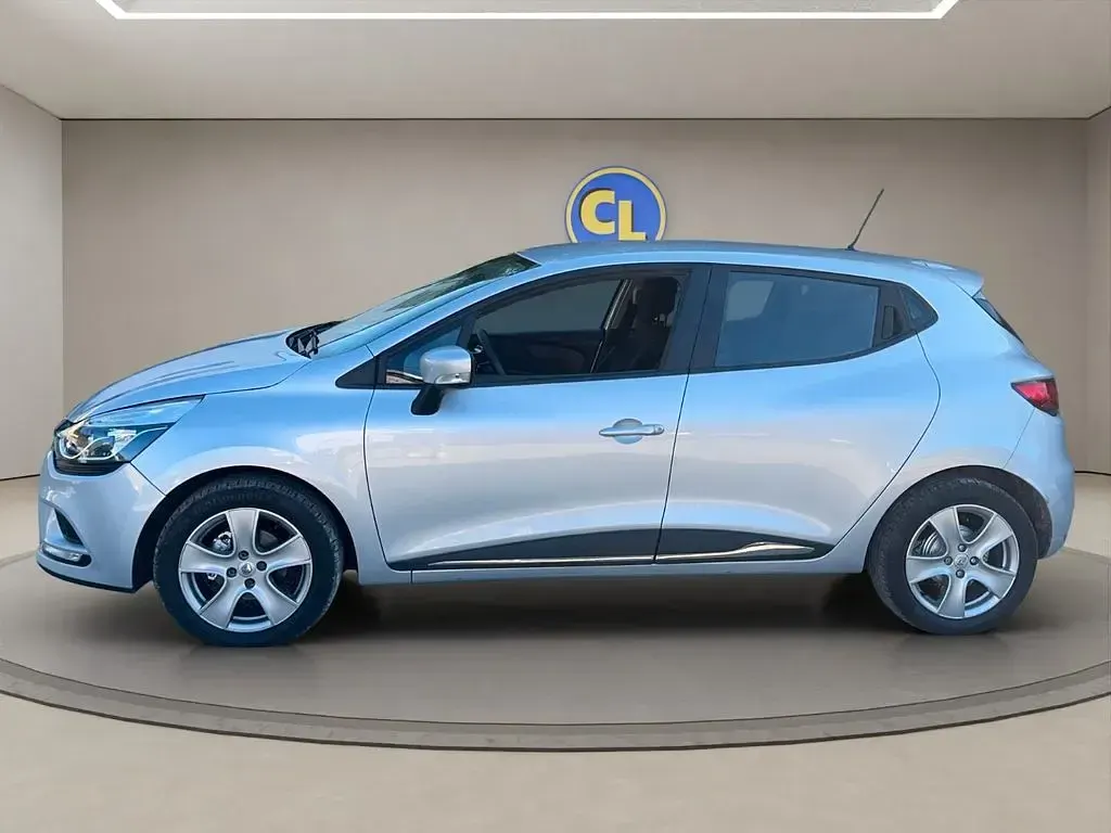 Gebraucht Renault Clio IV 75 PS (55 kW) 2019 Silber Limousine
