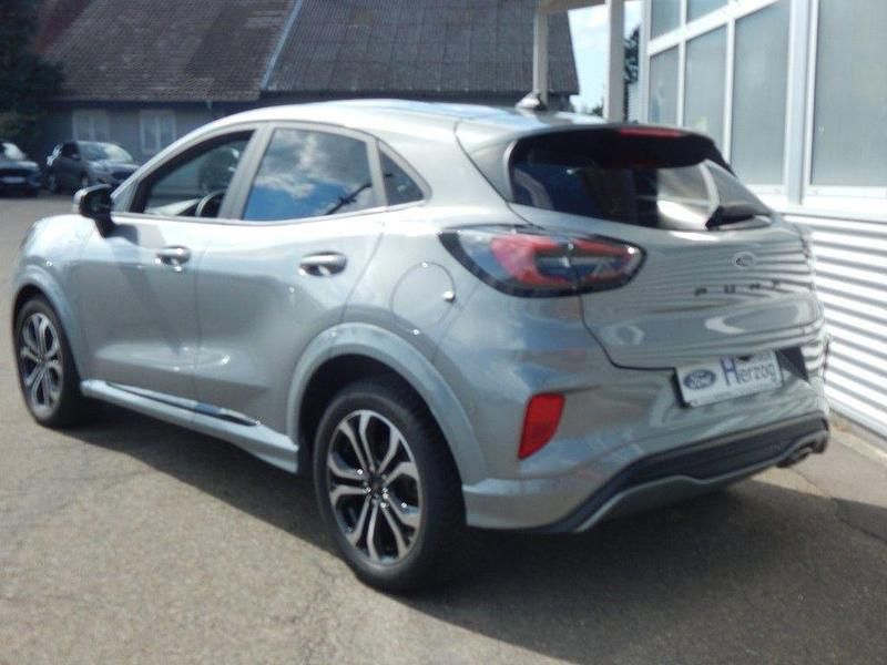 Gebraucht Ford Puma 155 PS (114 kW) 2023 Solar silver metallic (metallic) SUV